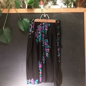 Vintage floral black skirt